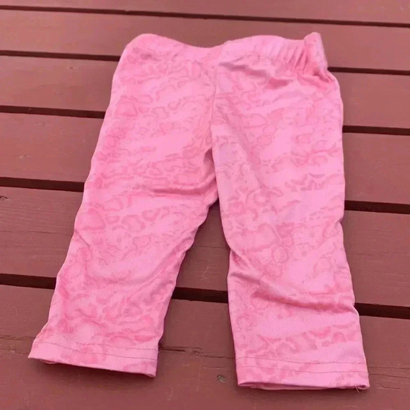 Five for 25 NWOT Puma track pants, polyester knit, lightweight, elastic  waist - Picture 2 of 4